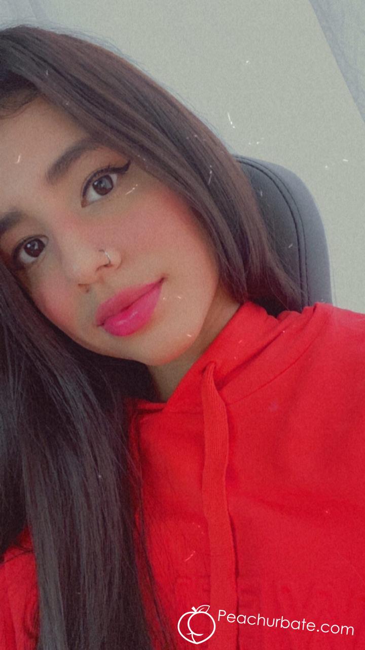 Abril1_ stripchat პროფილის სურათი